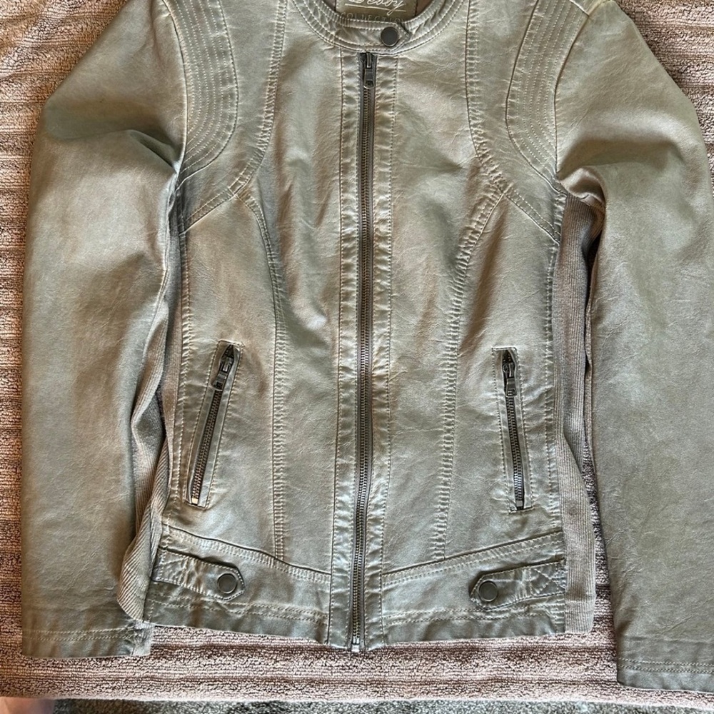 Sebby Olive Green Leather Jacket